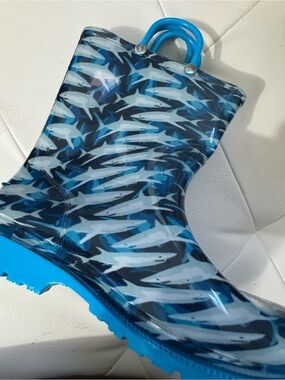 Kids Blue Shark-Print Rain Boot with Easy Handles